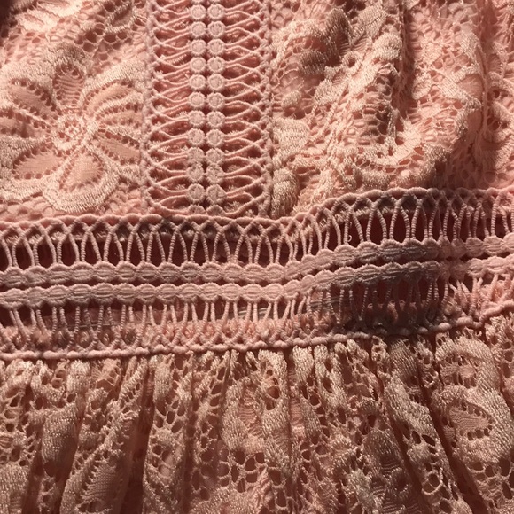 Pink semi formal dress in size 0 - Picture 2 of 3